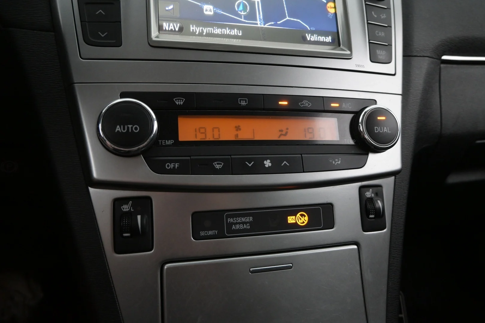 Car Image - 18iNgRHIdgoJGnJLfeAuWn