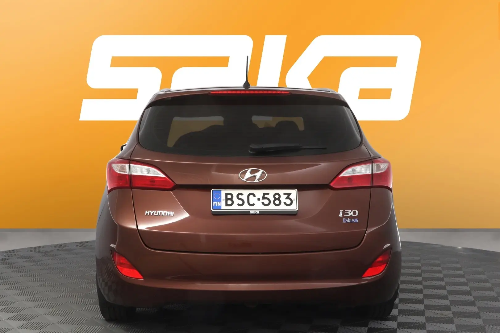 Car Image - 4ybmi9bRyEIp82pmMMiUbs