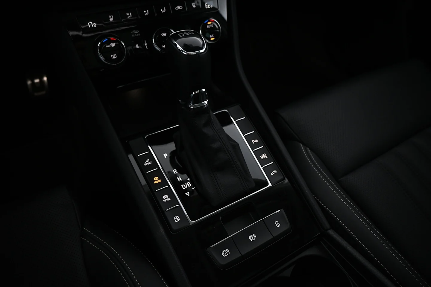 Car Image - 6526zPhxvwdL91ioJmGMSu