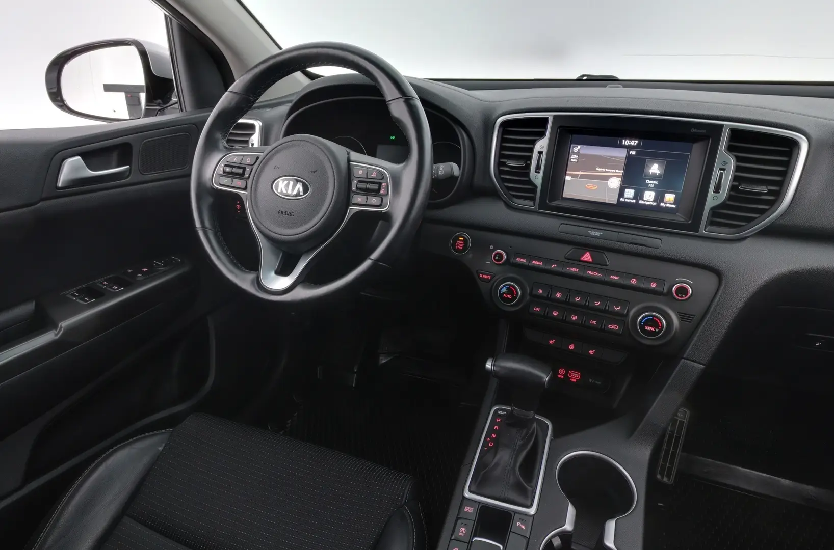 Car Image - 1ig3vtLMYxwhZOHKJzIQB5