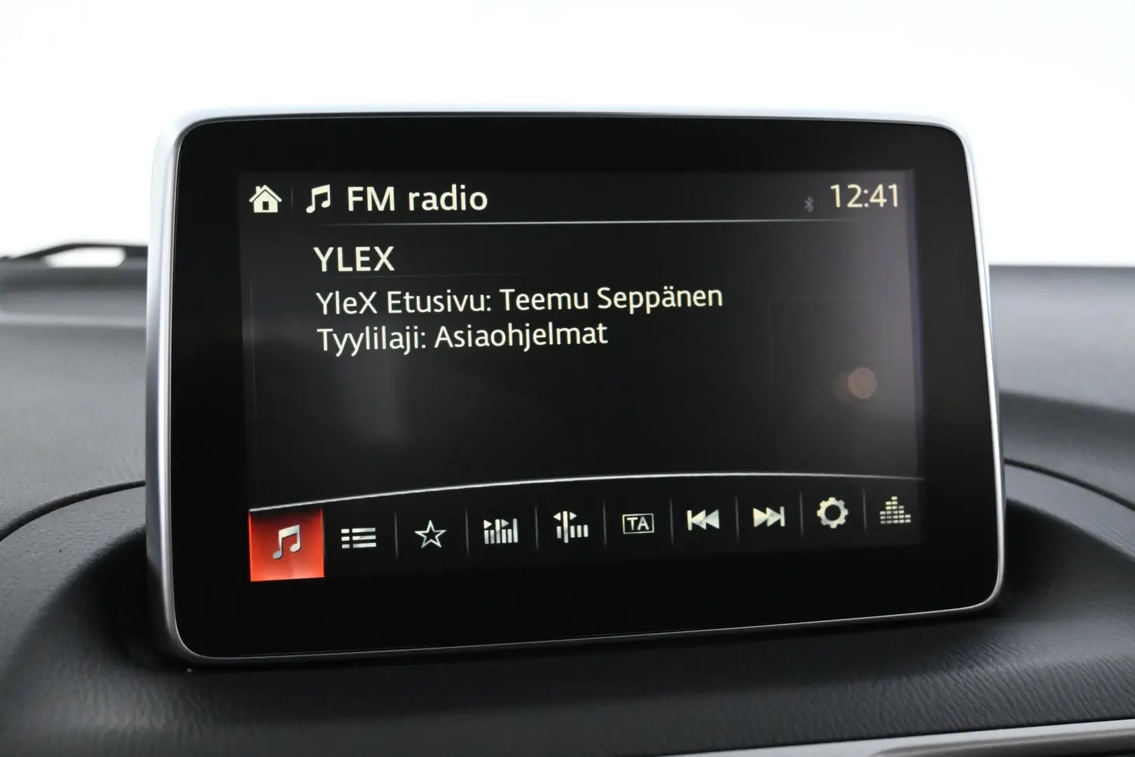 Car Image - 3XpqR2Bt6zTg4O96ONSkvH