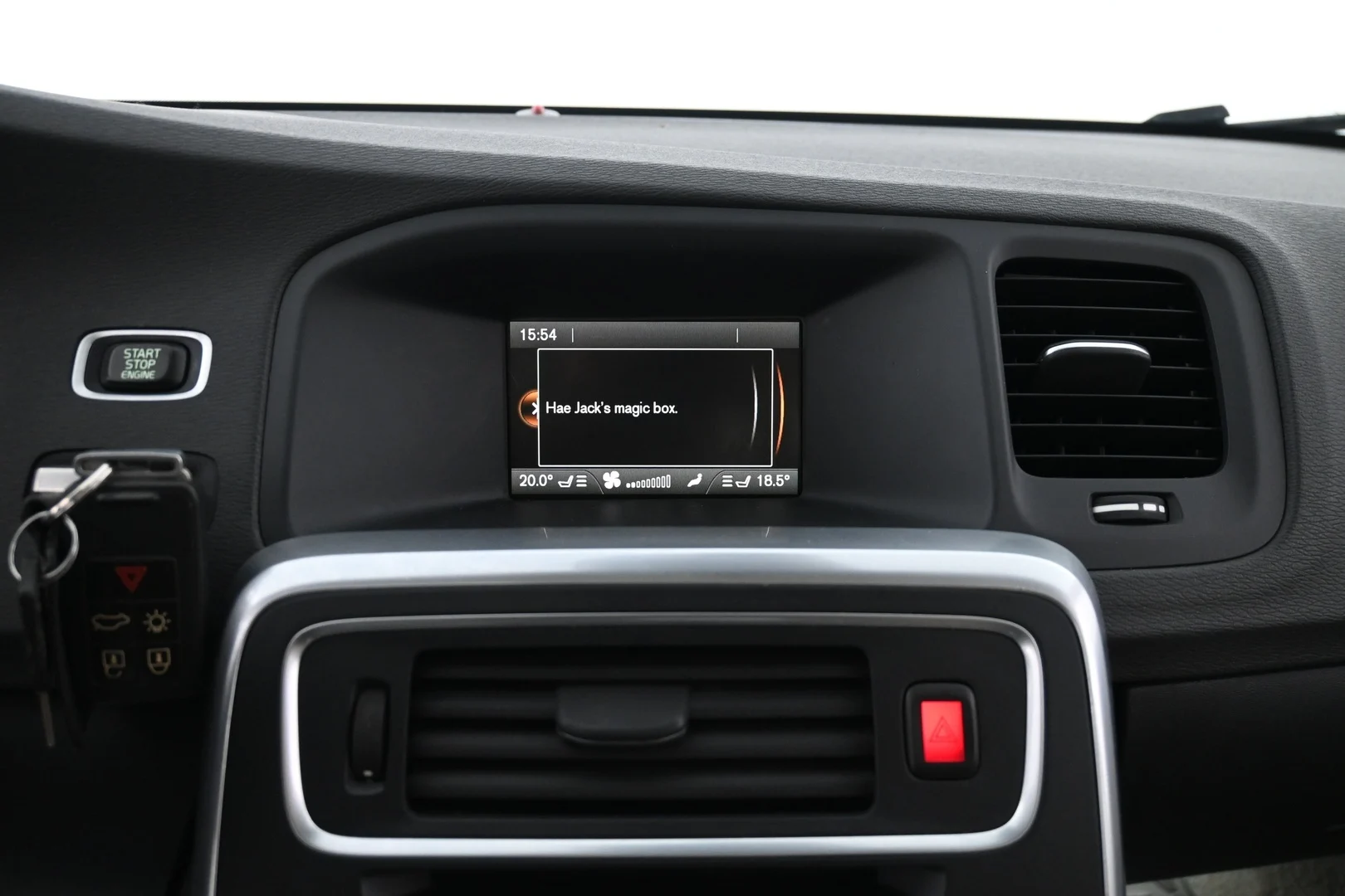 Car Image - 6DjbjsirjHqOL8QjM8KXnV
