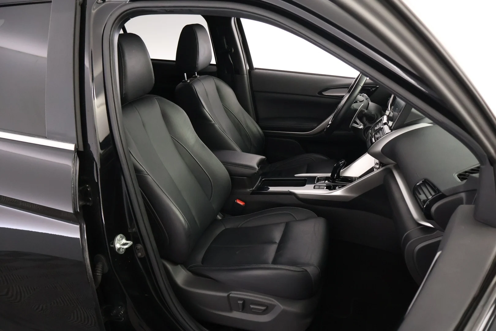 Car Image - 7JLcEJDfgbgz53YjA0FOaC