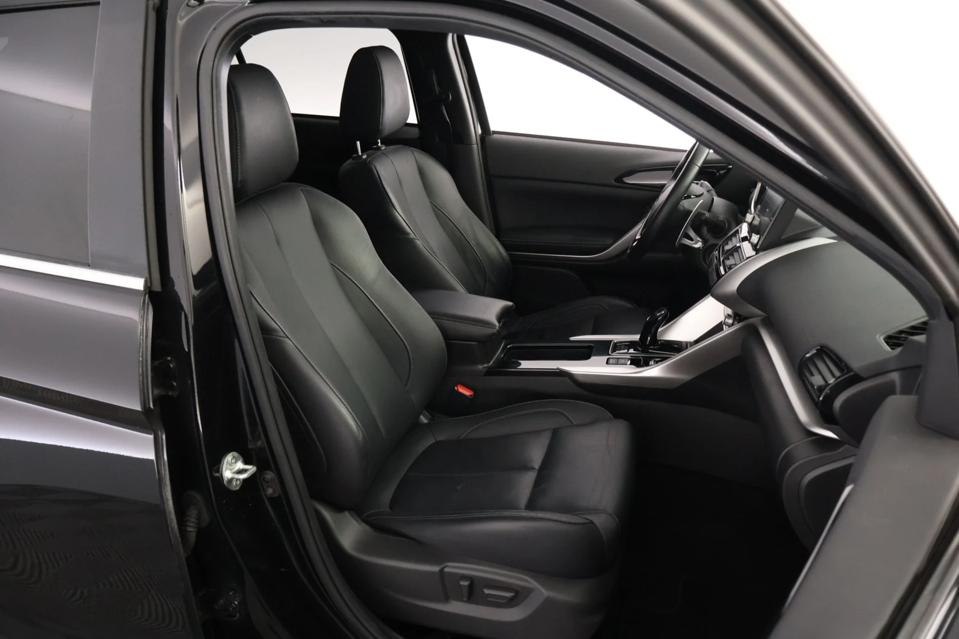 Car Image - 7JLcEJDfgbgz53YjA0FOaC