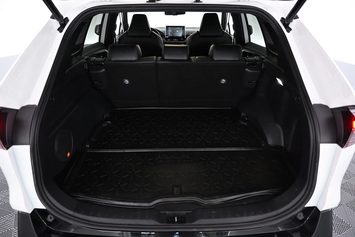 Car Image - 4ihNMq6oUrW3jarIDIzrQn
