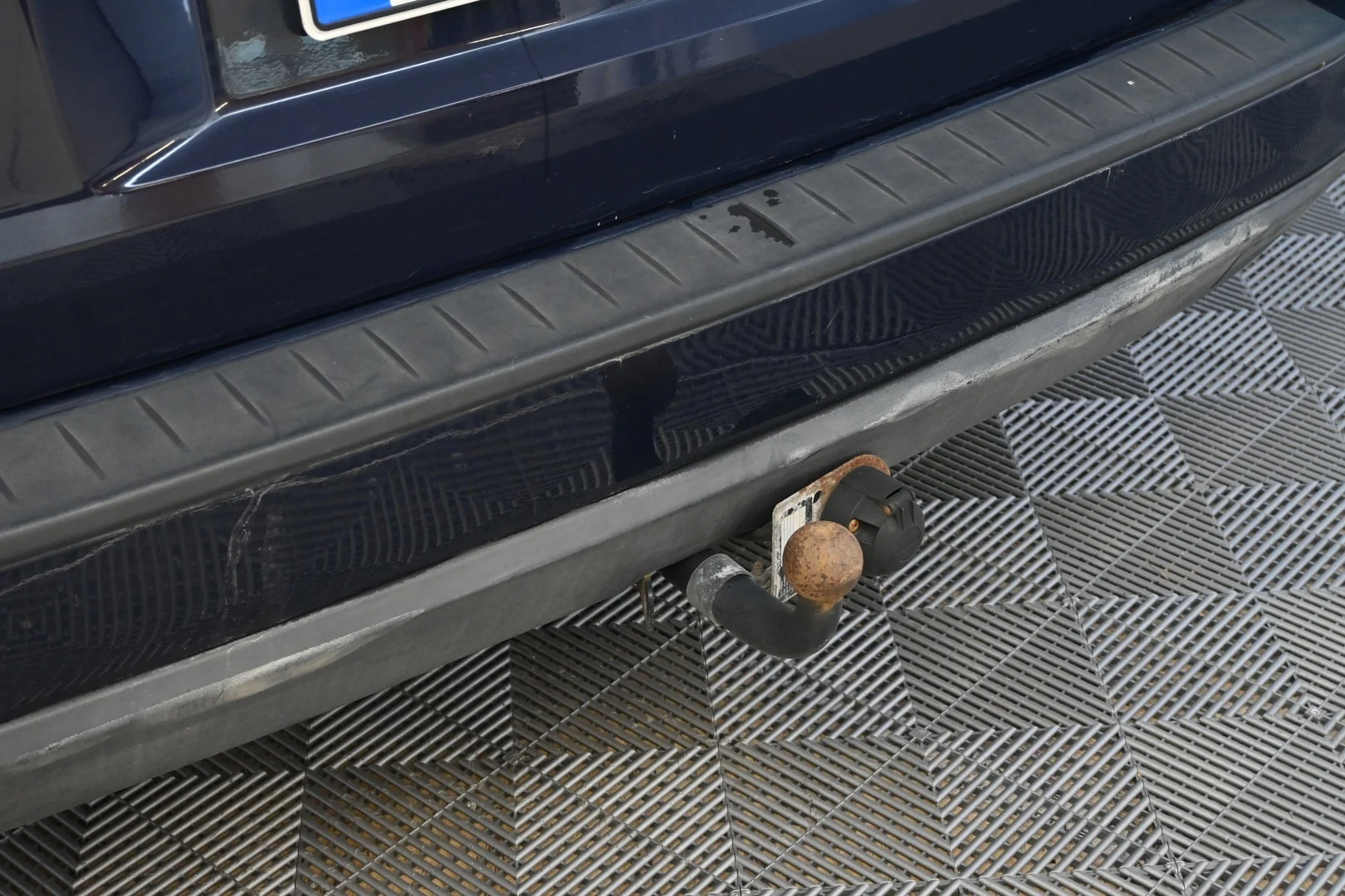 Car Image - 7lRYGqrPytDUWp4mfd7GGn