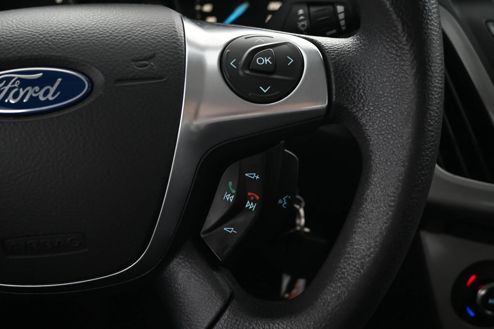 Car Image - 4ndQxEPQ1e7J0IhuCtIQUH