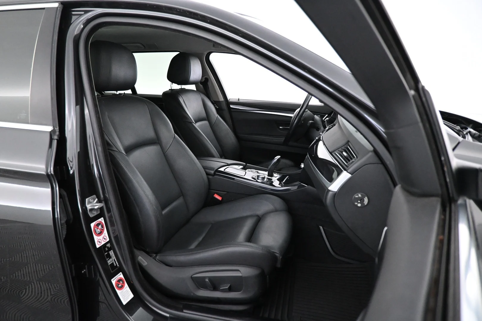 Car Image - ylDi04j1MnHKybXRwRsz1