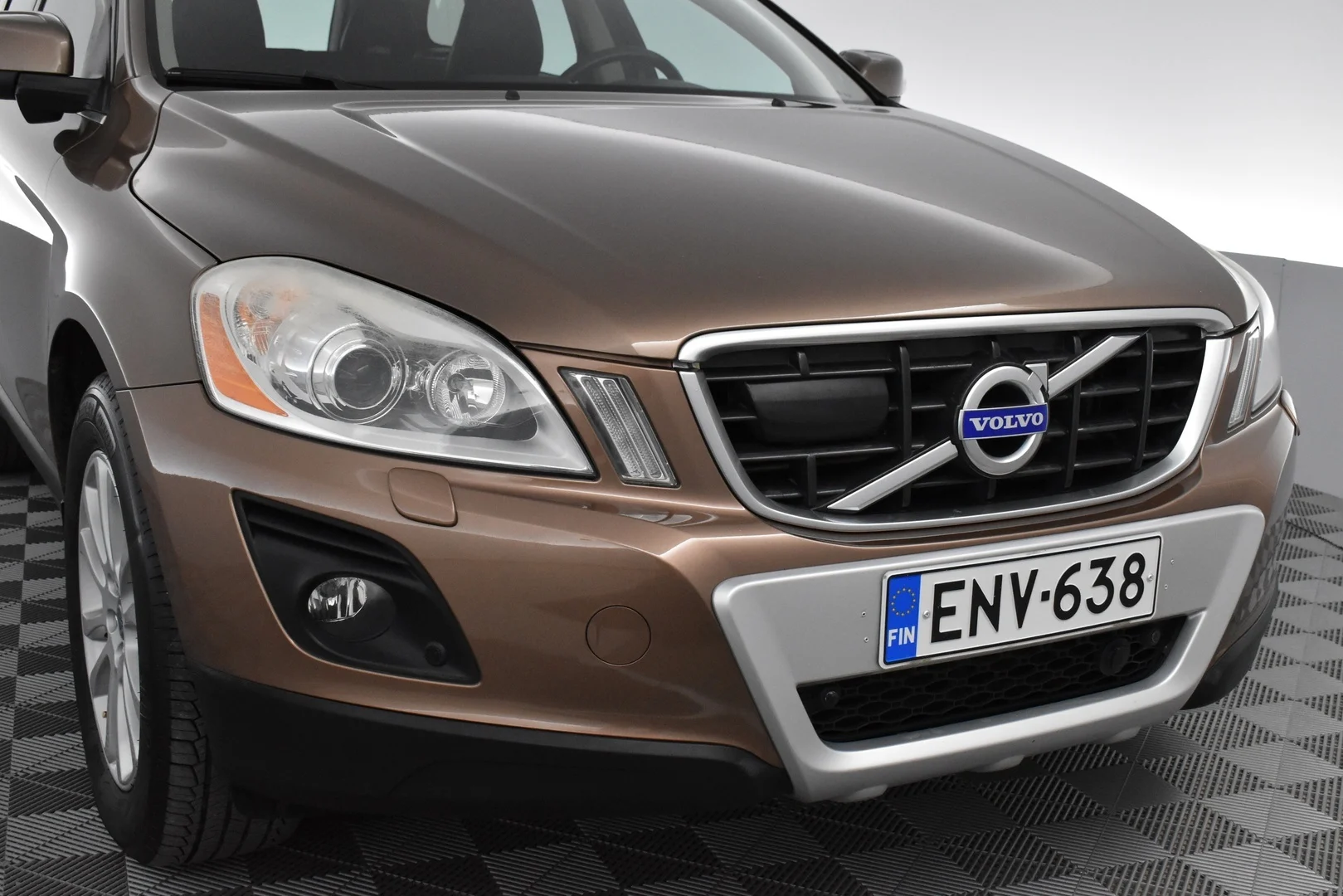 Car Image - 6yx4PC0leOzFzBO3UplpDW