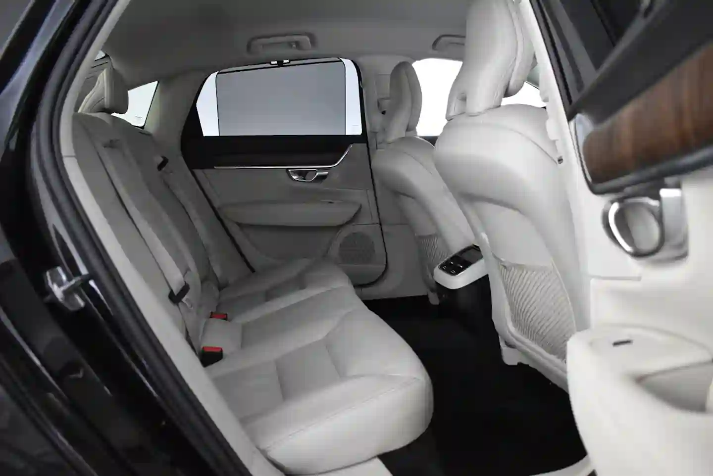 Car Image - 1xKQwIVk54zlvsoHlETM36