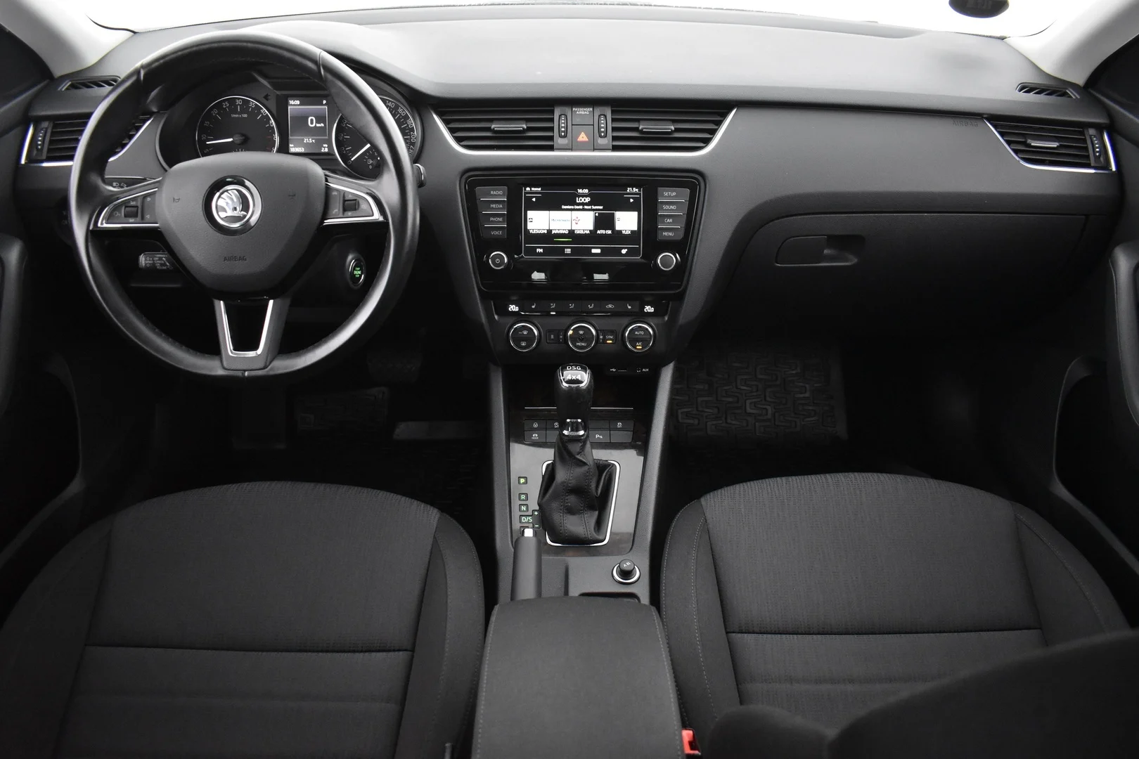 Car Image - 4oWb9oRAY5osejVxI5SCGV