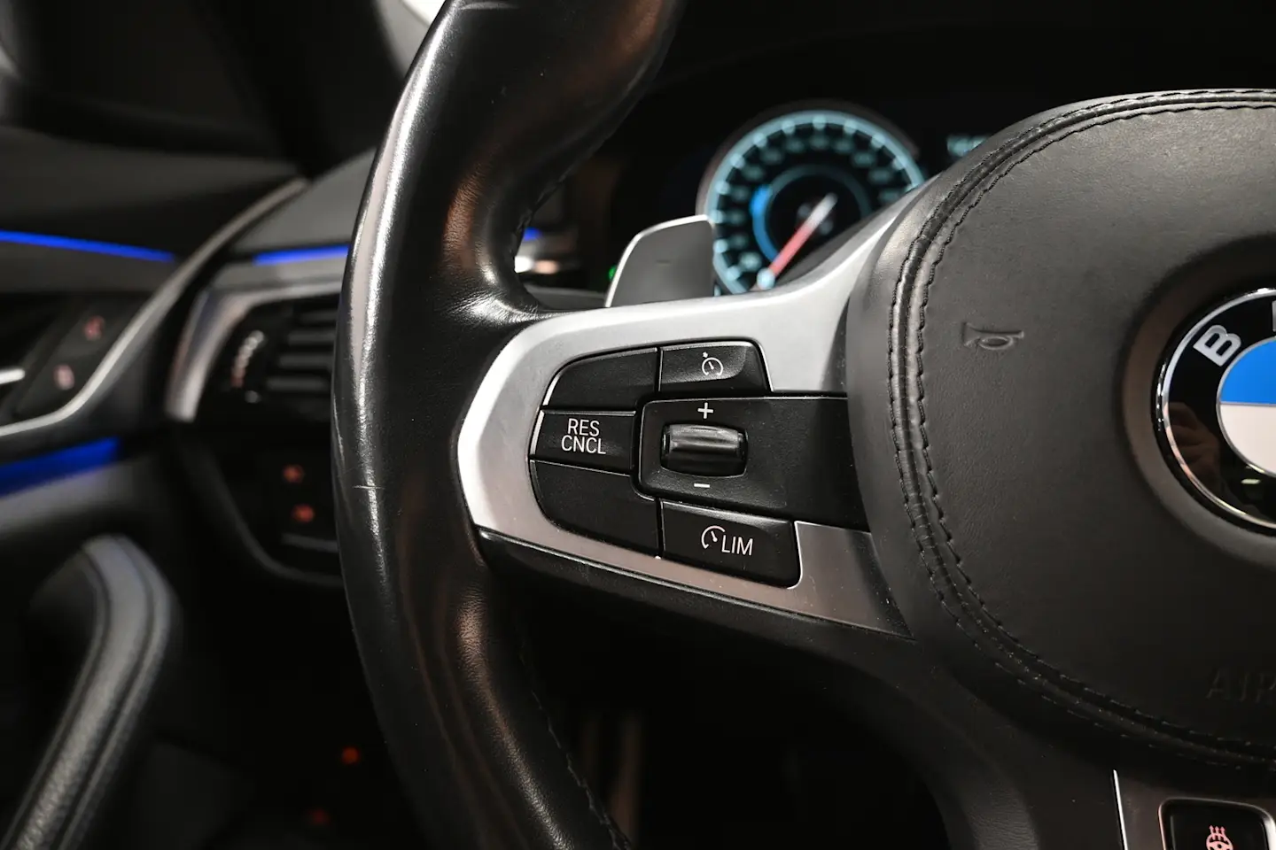 Car Image - 4oZVOgXCABymbNhKcO747j