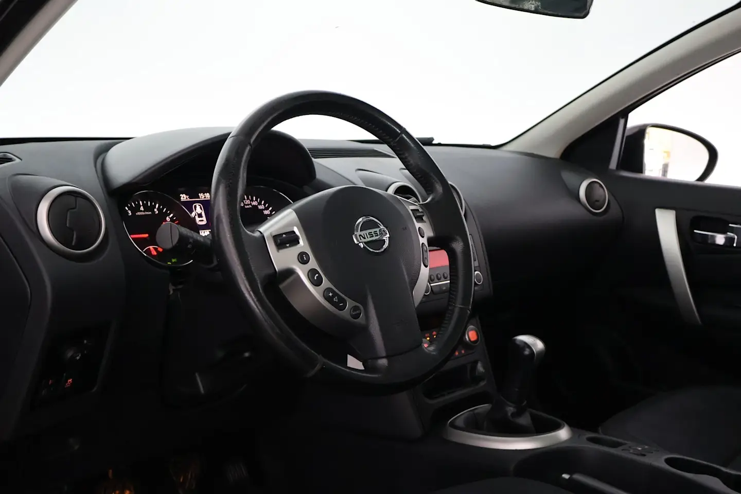 Car Image - 6YWz2TPf8Qdsrc7Jn1fZAP