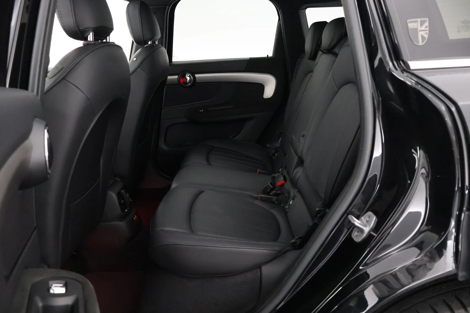 Car Image - 41PQO6PTS0g5j8Rm2U3eot