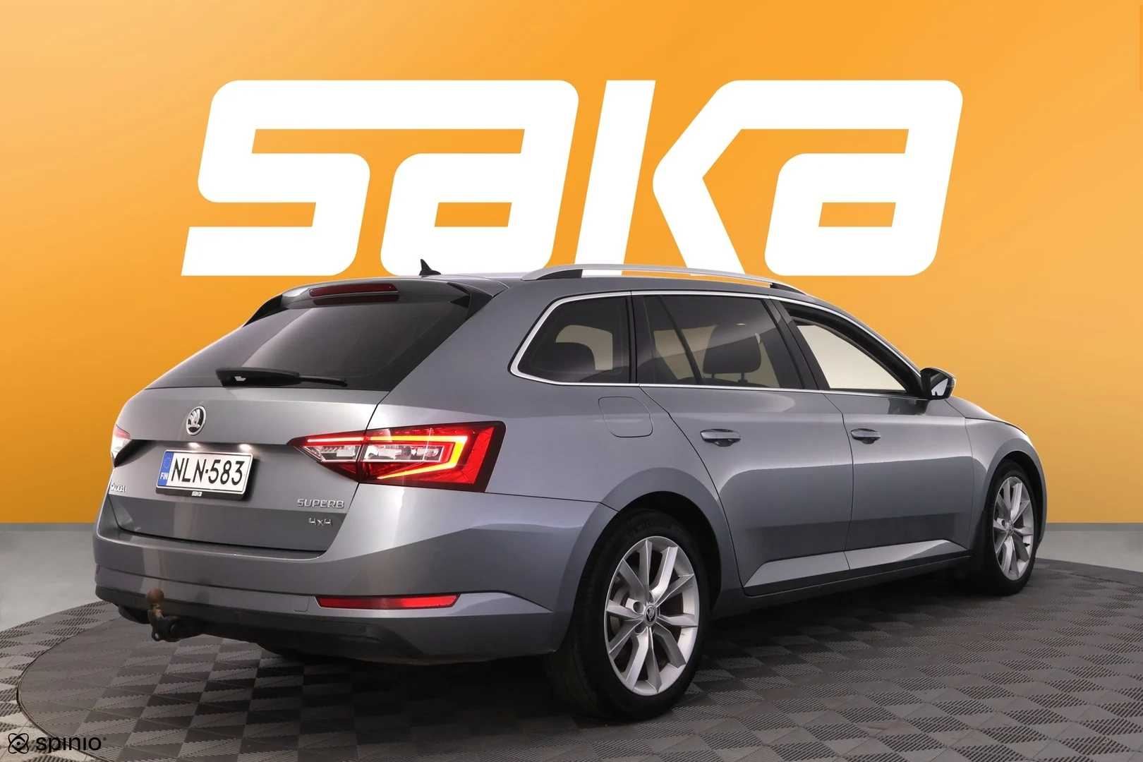Car Image - rCaJJ6GTmym3gfVvIQGIc