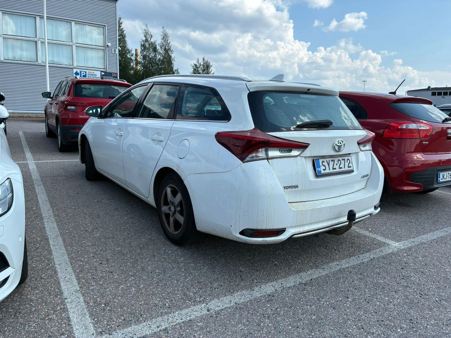 Car Image - 3ECY6r7Zs7JWDcYUurGjcR