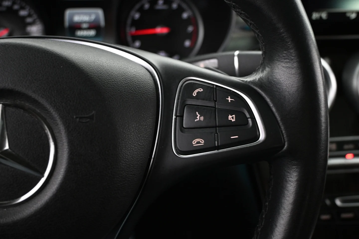 Car Image - 1IWDlre7MUbpkIJk9drEsi
