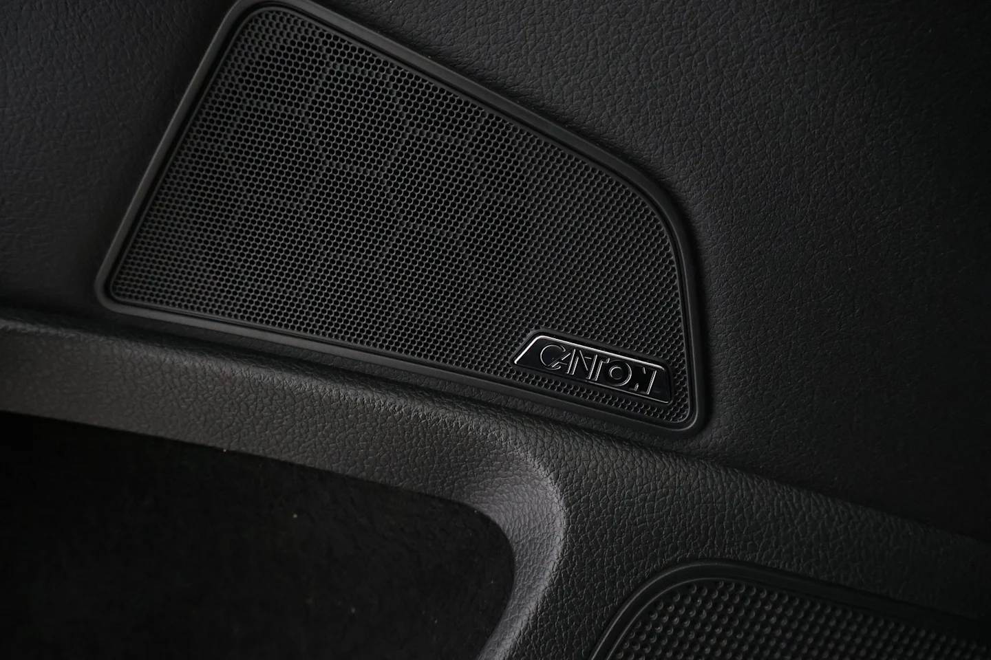 Car Image - 1ppMhnNLcfkB6NYqHdQyeJ