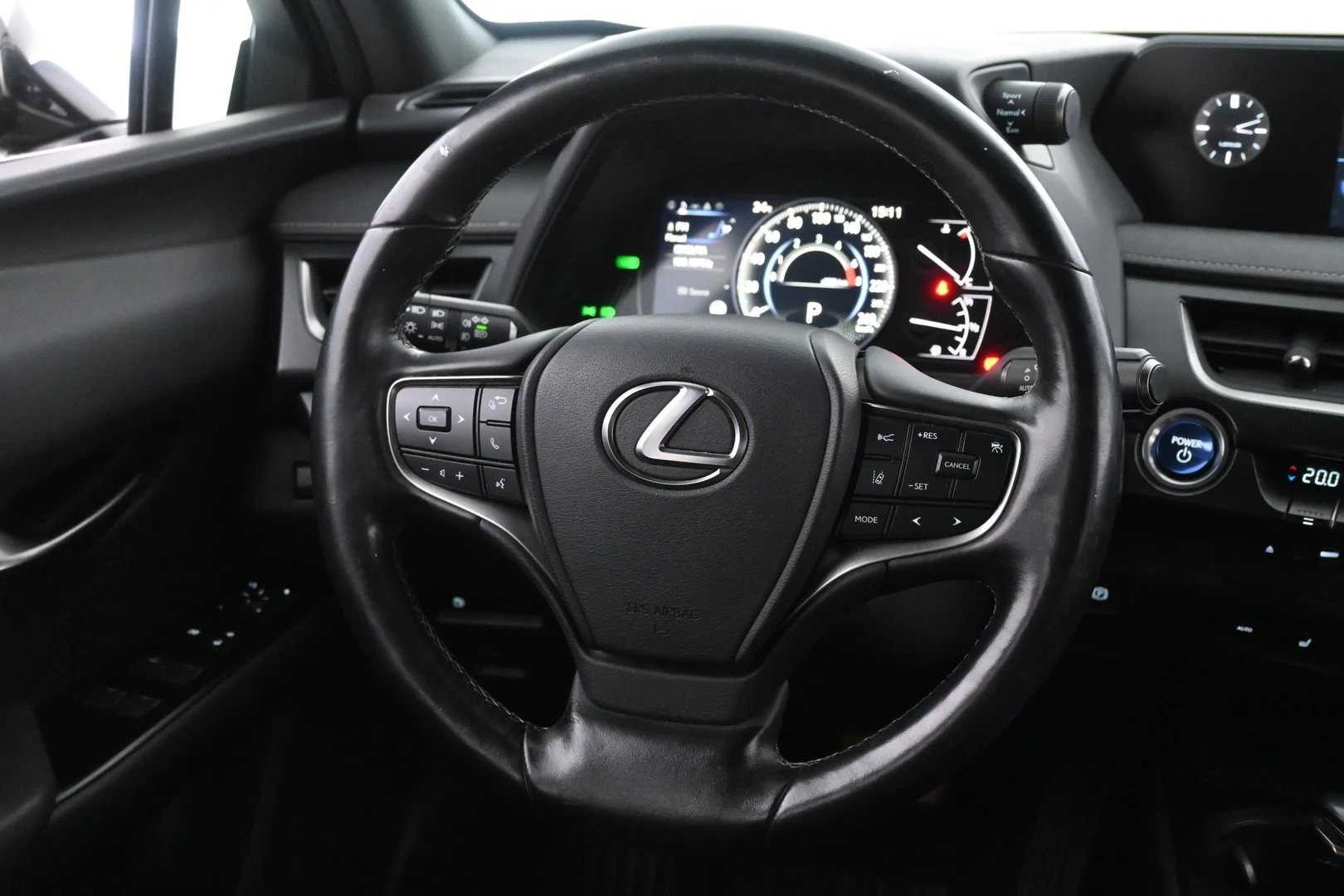 Car Image - 6L98iUJz5FVYEyFAFu5ADp