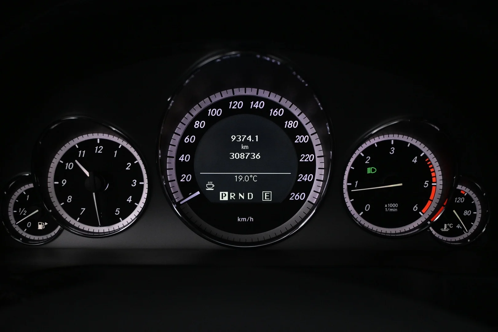 Car Image - 3PXiDpbg0gCoQQNMpGuNSI