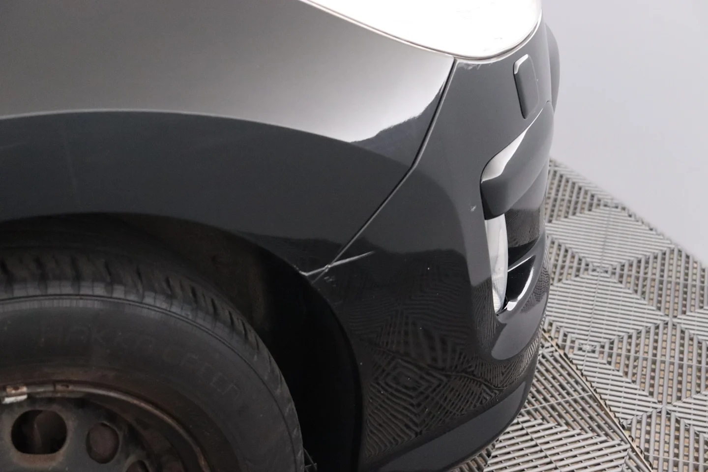 Car Image - 3tJnTDdvARh44gy9Vi4dfJ