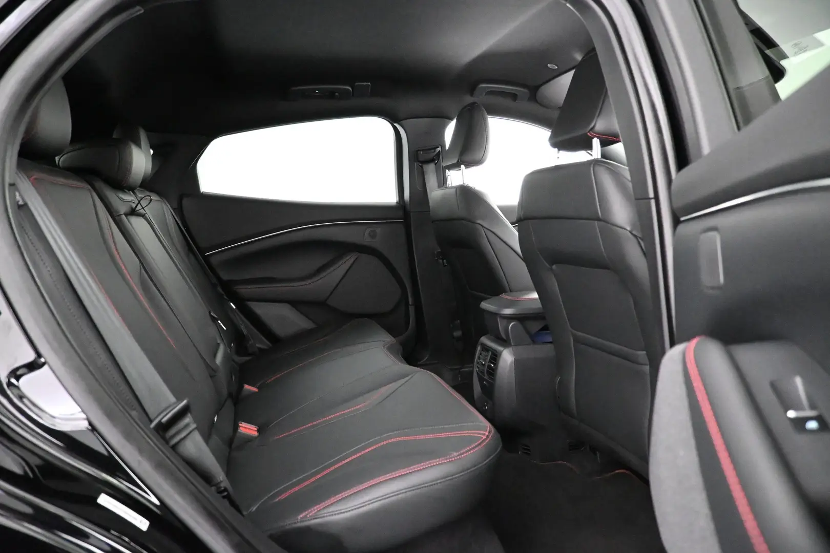 Car Image - 19fXRCgNjUK1ZuPQJQxQOJ
