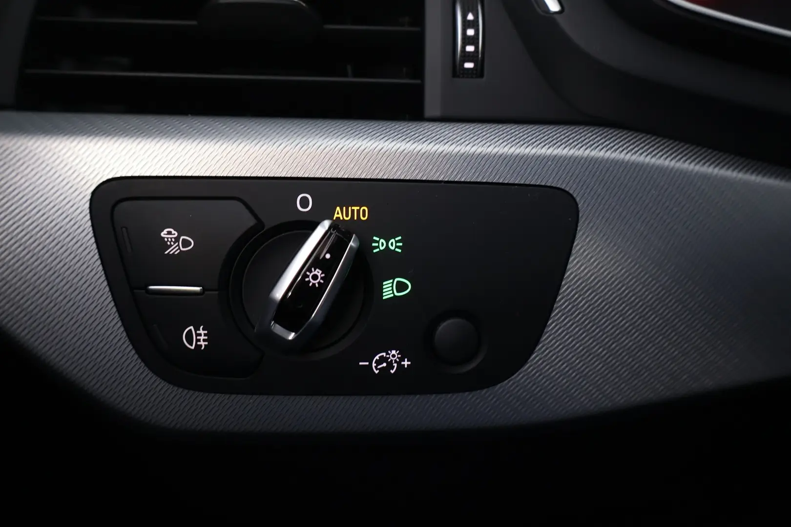 Car Image - 6bvUYXOuhrvwELjwrq4LO0