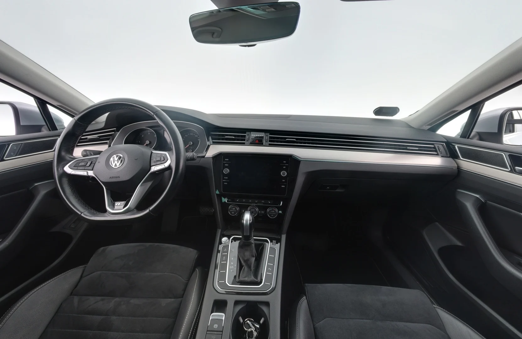 Car Image - 1K74P9rARST5OGzrW2bvxH