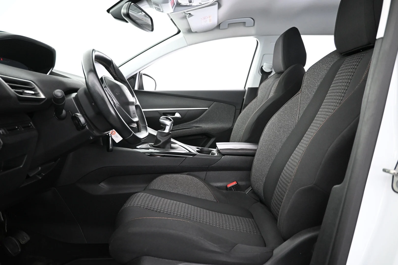 Car Image - u0wYgGZP6XNwLmMPVa3N4