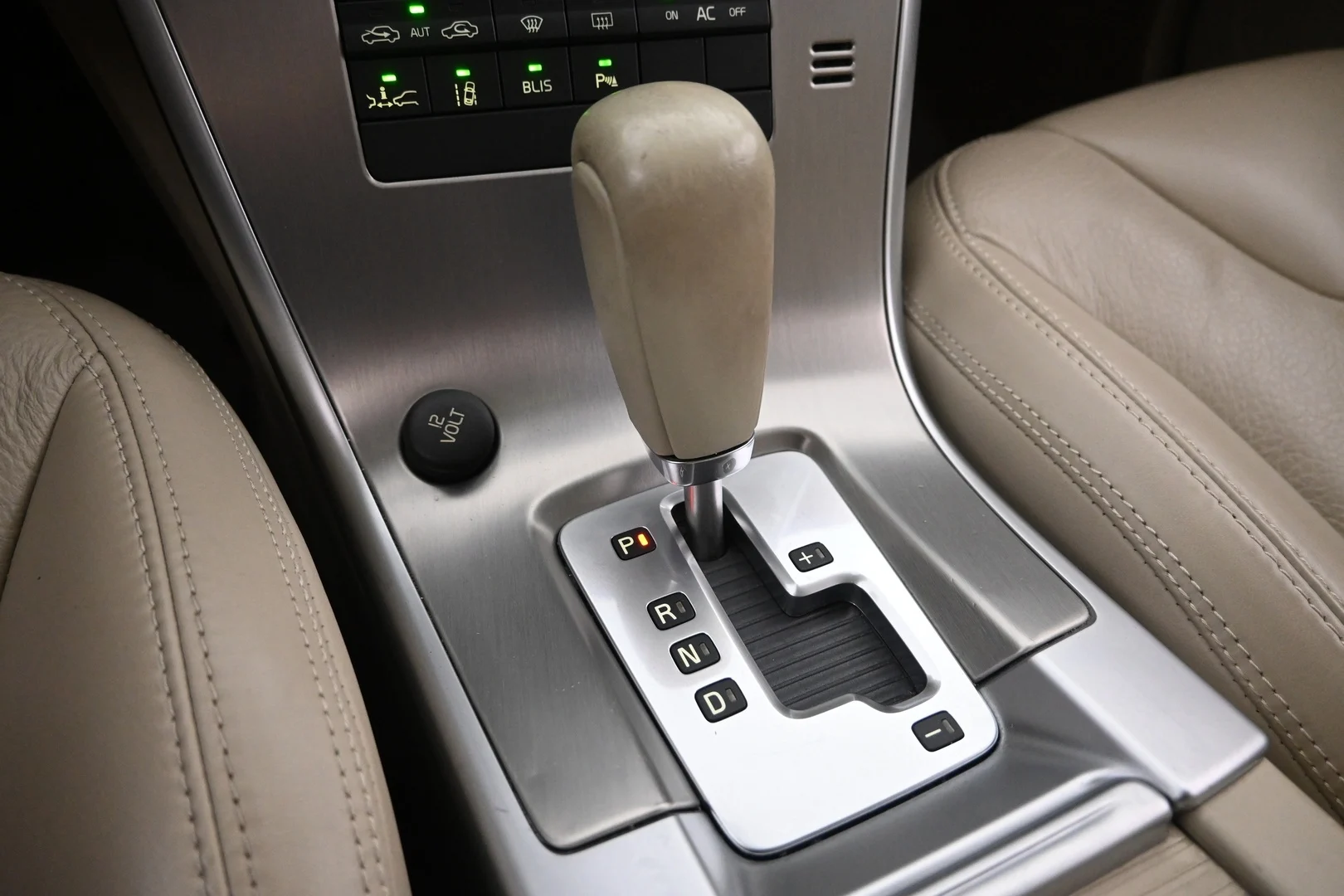 Car Image - 4IT9sEp8cEHjXu0O9qbwHK