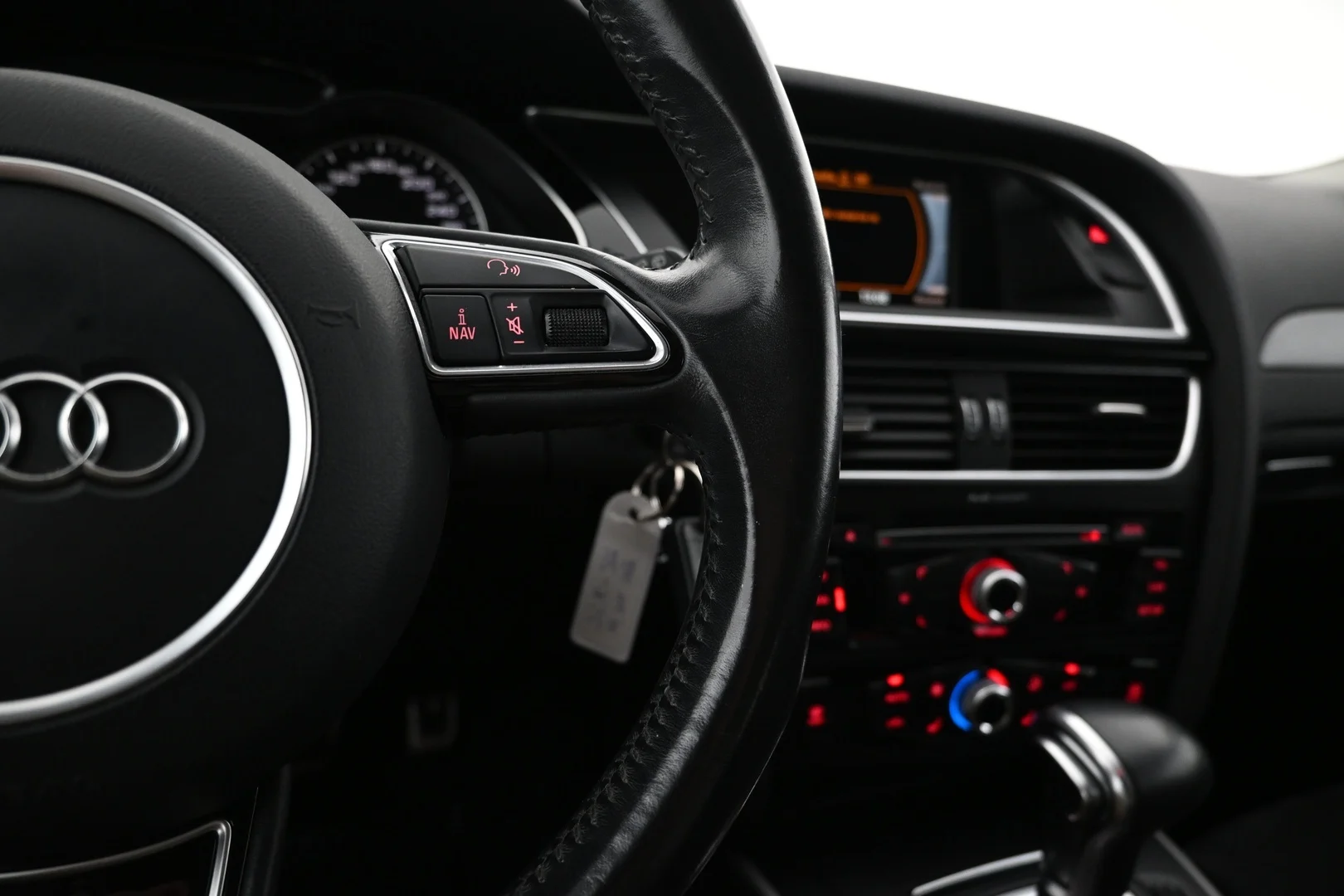 Car Image - 1I4Q5ZaAi8uC6C27sGRU5C