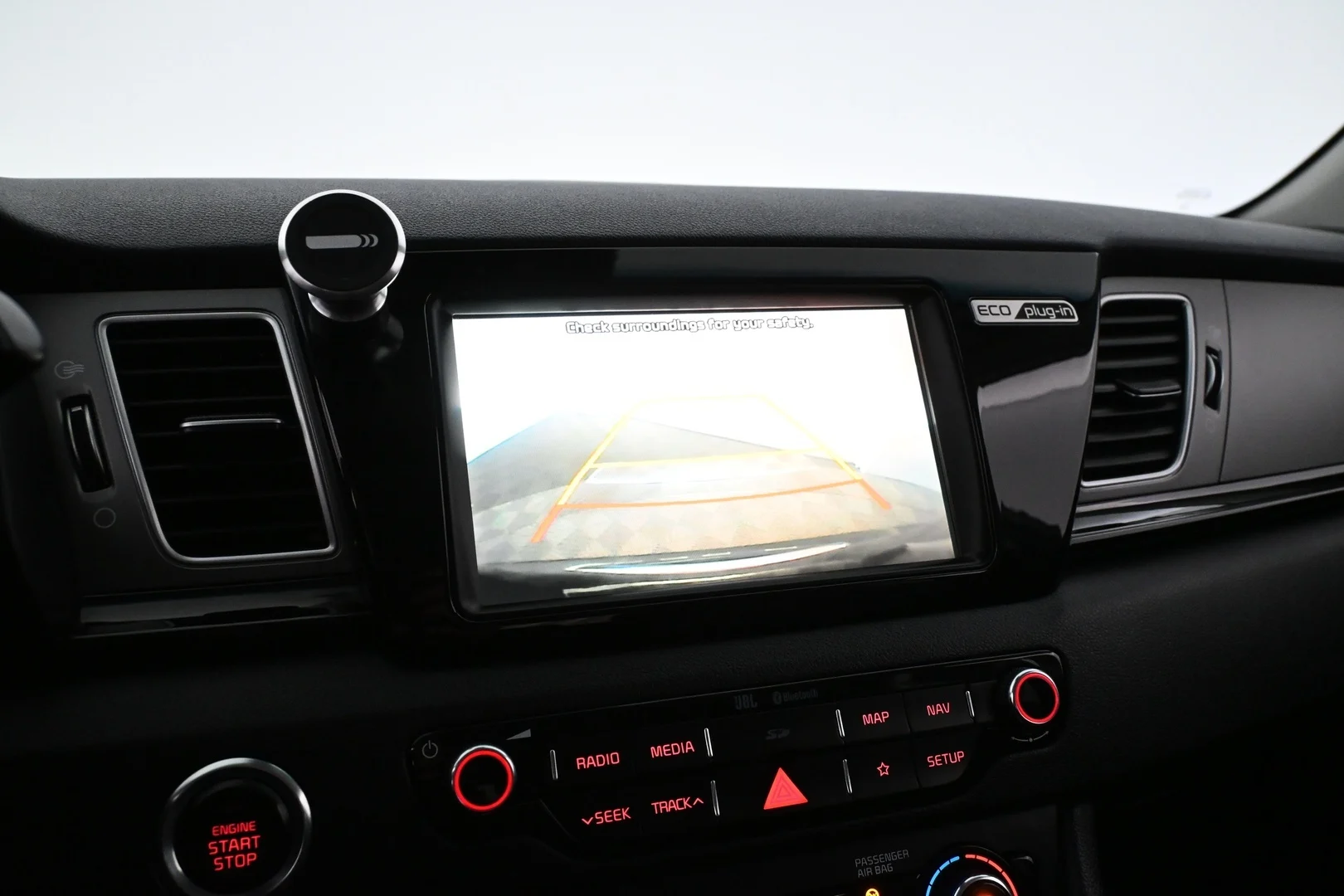Car Image - 3fwiLBce1AzxJc2lB23Zar