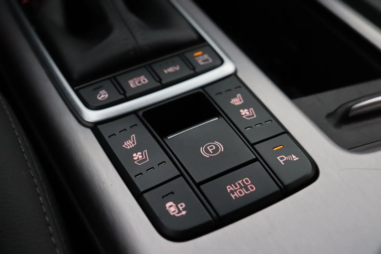 Car Image - 7gIBVkIjmPdYTiowmqxta2