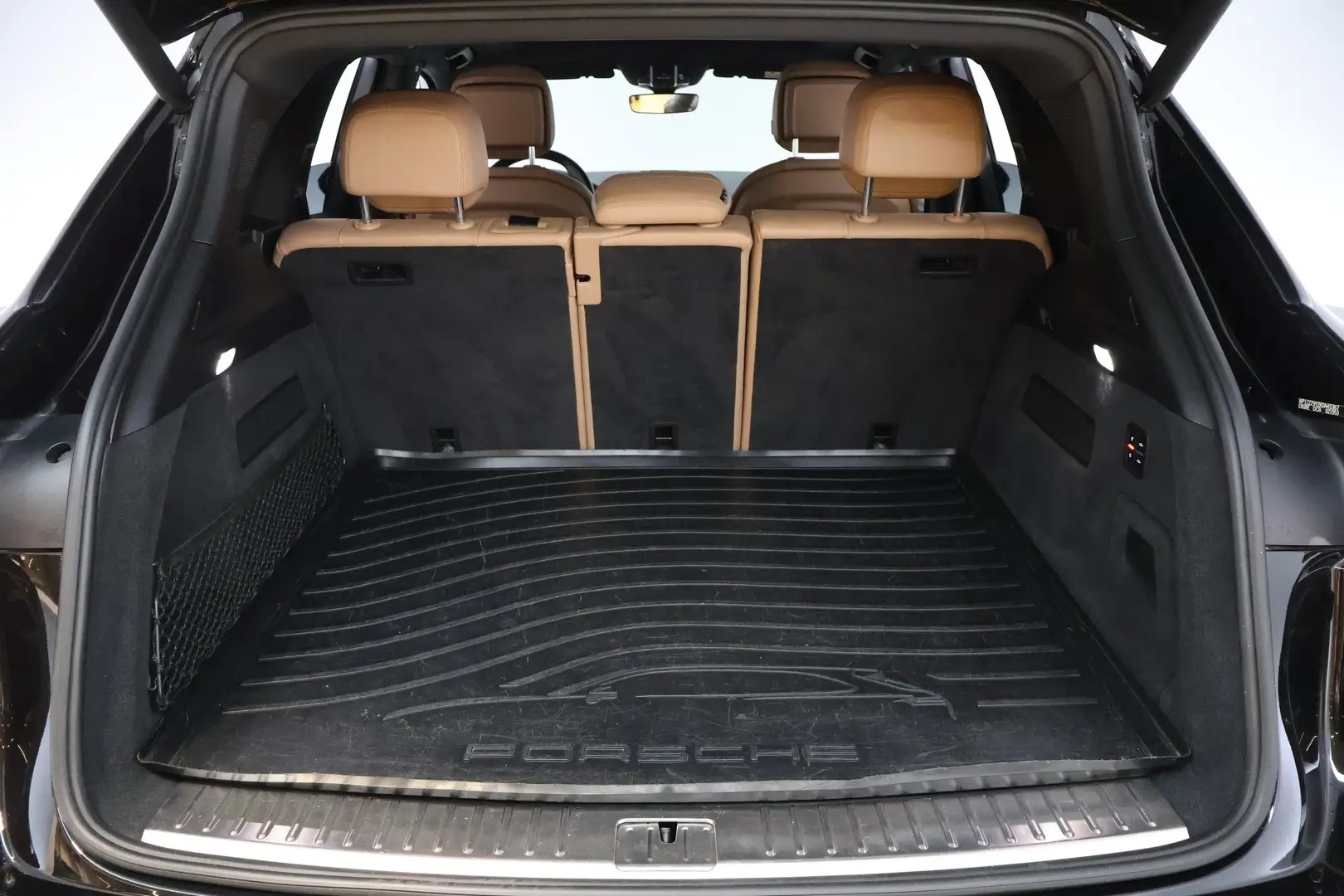 Car Image - 6D9zV74kpHLkJALF5dBby6