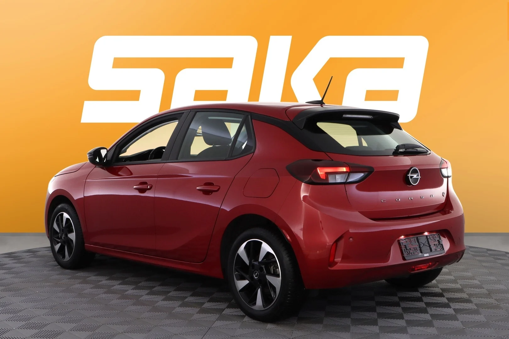 Car Image - 4b2NxtA2KTWBgitPL0RWTC