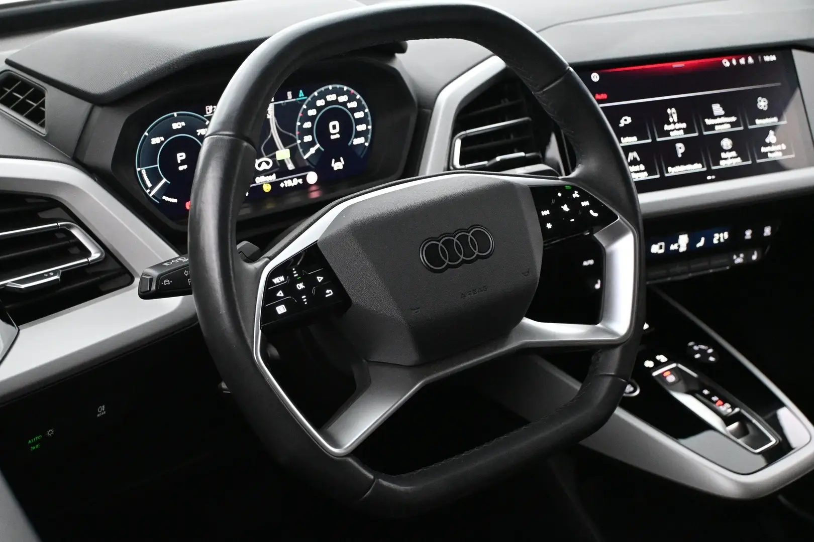 Car Image - DvZBINyq8JNIeirTfnZka