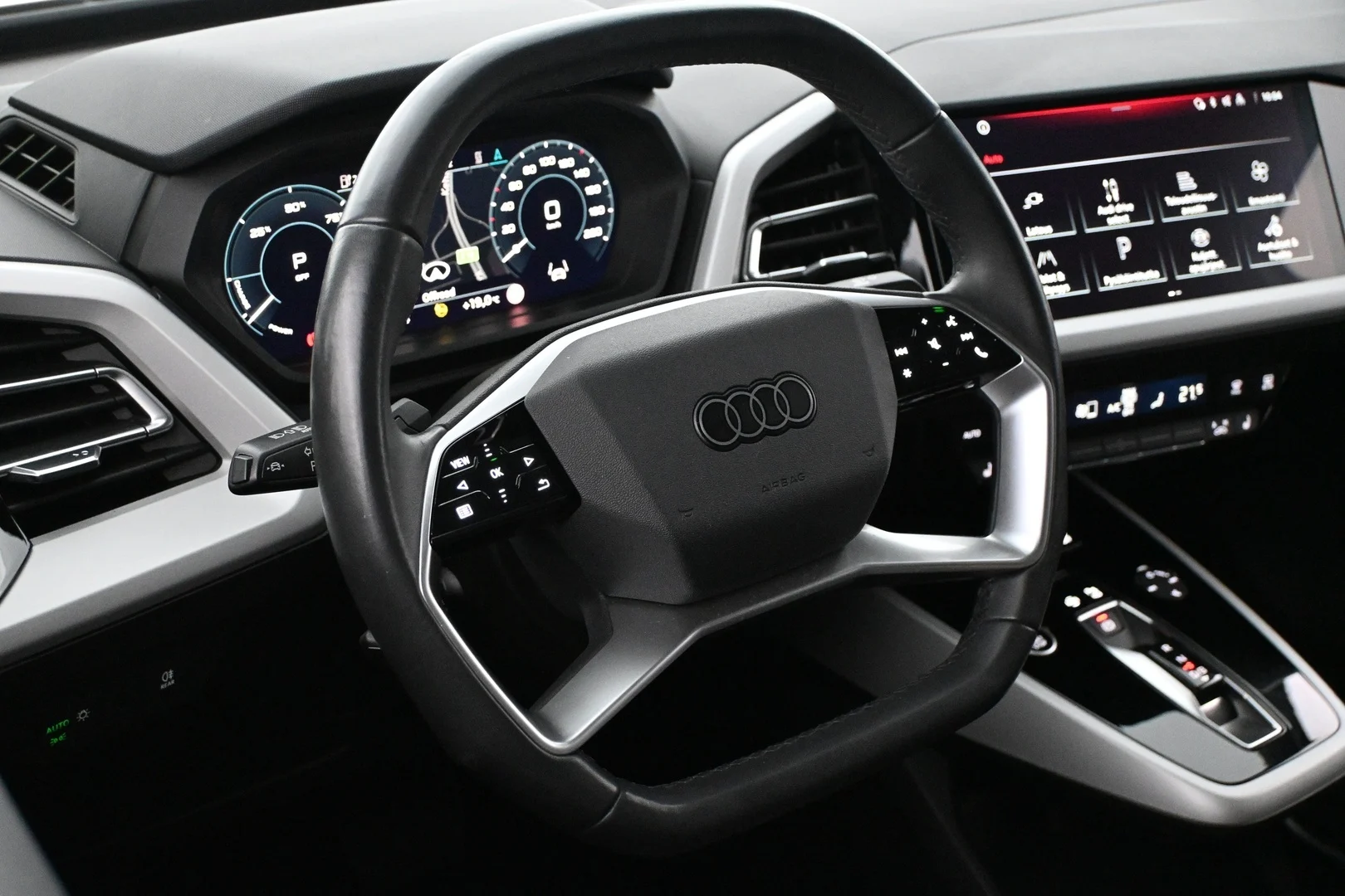 Car Image - DvZBINyq8JNIeirTfnZka