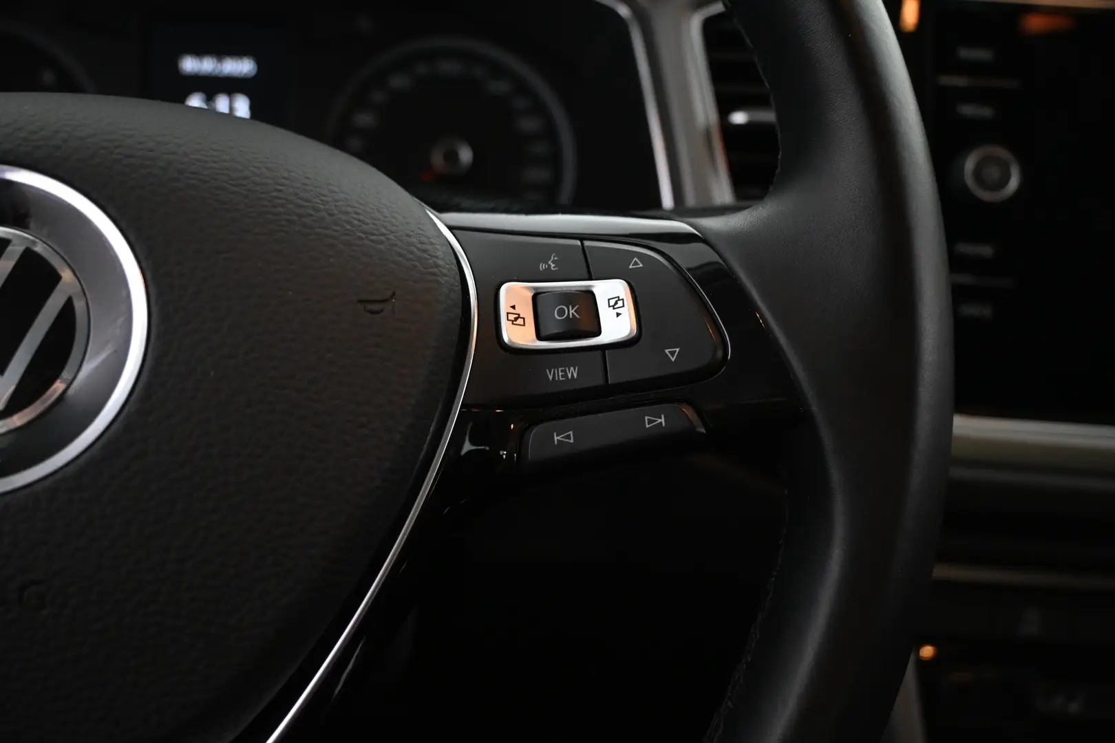 Car Image - 1aHYKO0f1gTQdjNEaCkgut