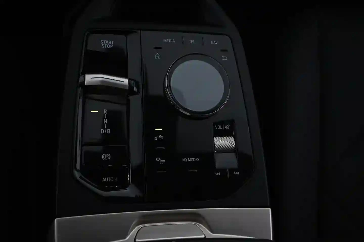 Car Image - 4OgSVNGUK6570mB9iSJx8p