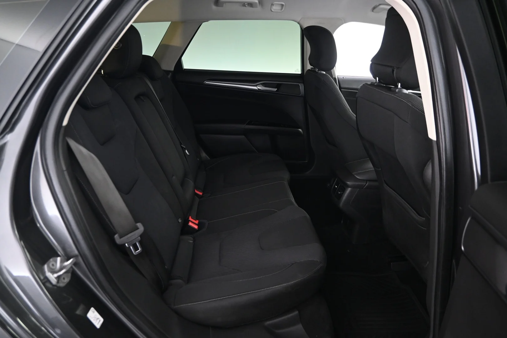 Car Image - 1fI2tqnbDtulYBddpLjtWK