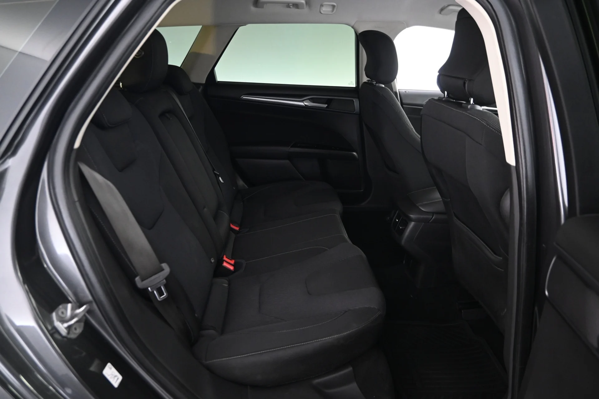 Car Image - 1fI2tqnbDtulYBddpLjtWK