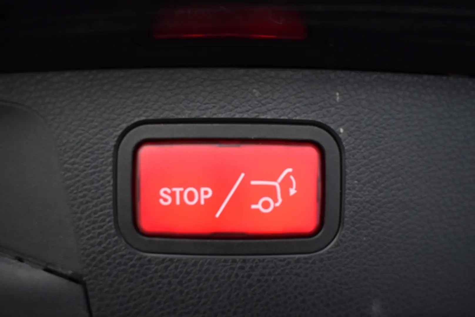 Car Image - 4TrZY1HNbcJzVWGXJt6sdn