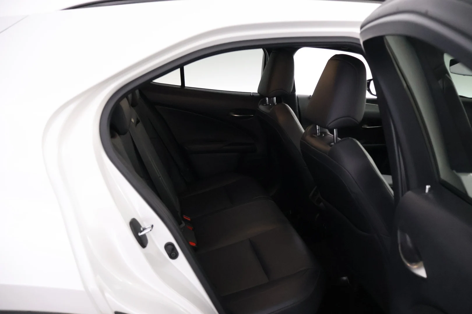 Car Image - 3tGqv8PvOIMirVkJXq7f10