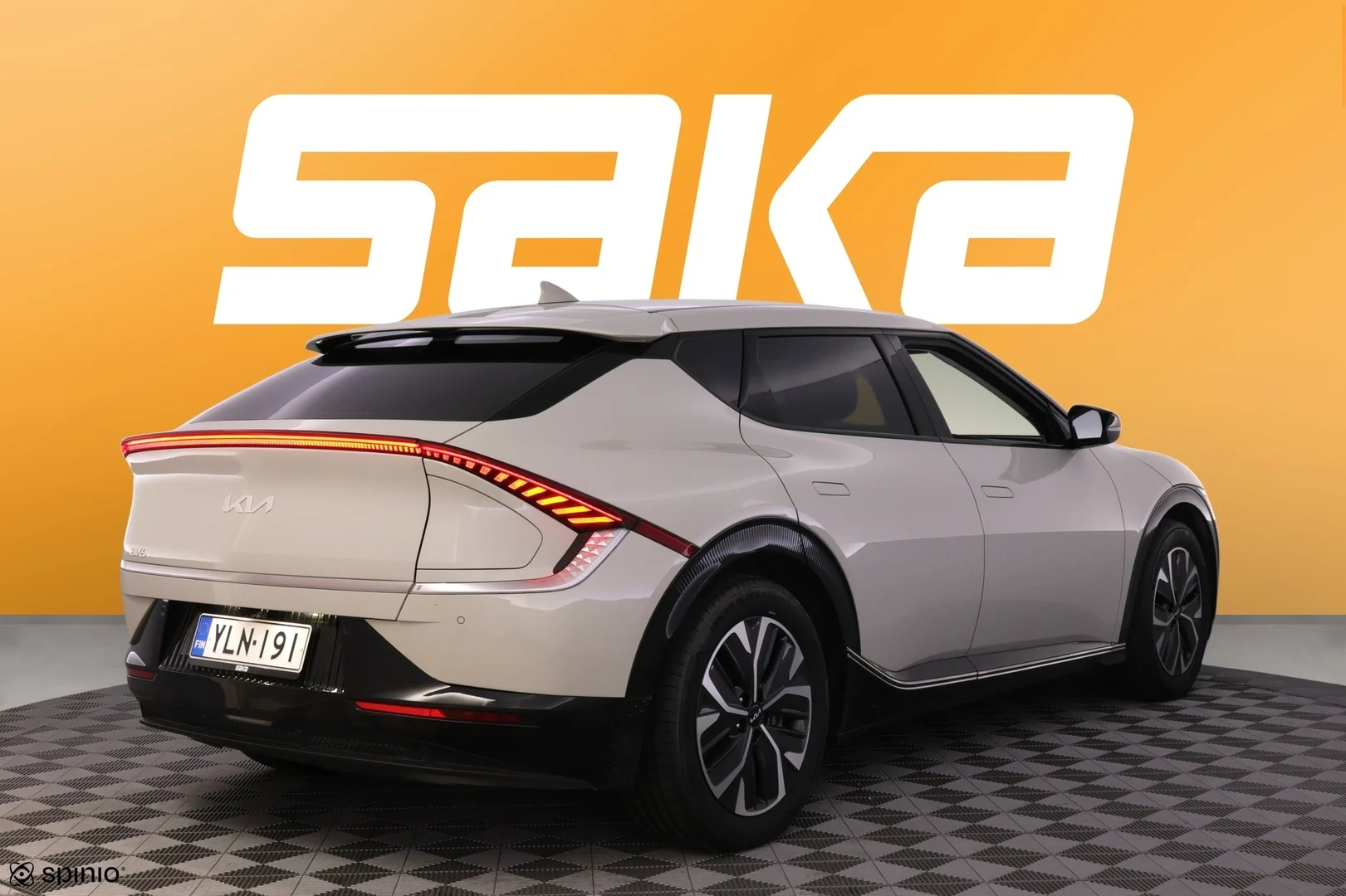 Car Image - 4q4lVleHhm9e7UNQAEmQlr