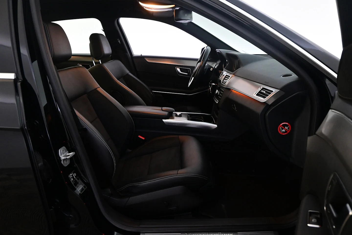 Car Image - 3HLls2Rp3LD0YhvkWV3iQV