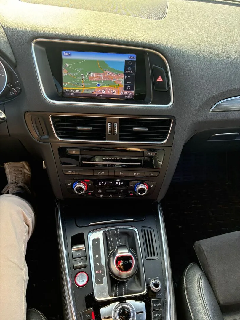 Car Image - 4GfjI7PssMFtFKkZgCNnmT