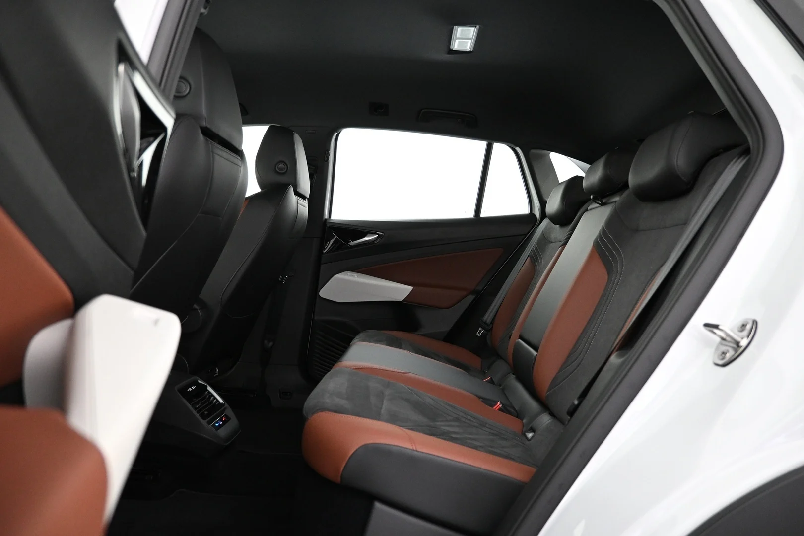 Car Image - 2PjKVKkd2JYQwDCVH7fmkw
