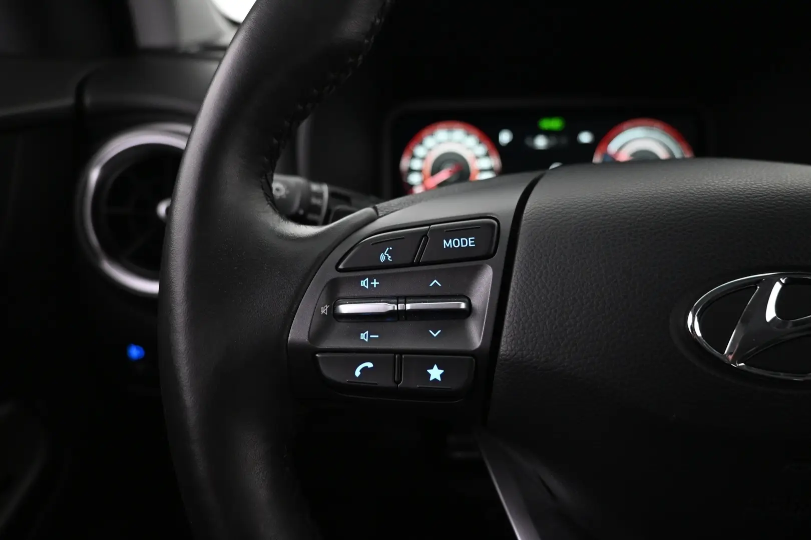 Car Image - 3l7Rfcf2FyI8G5WPpKClJg