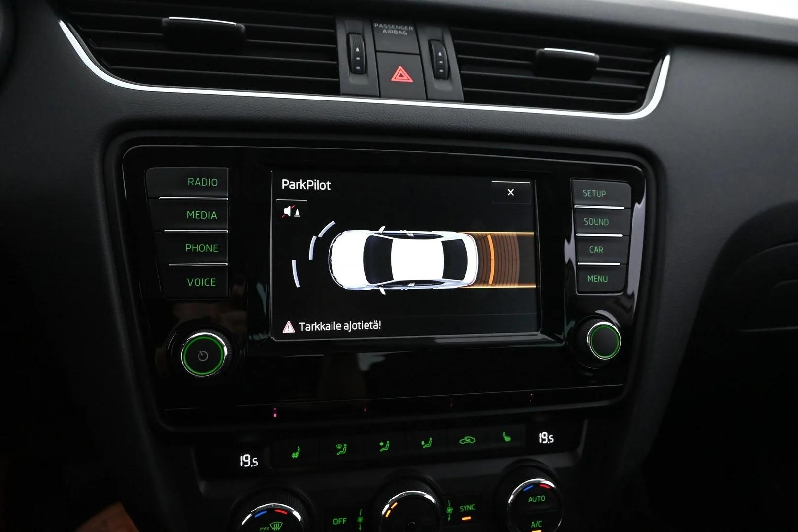 Car Image - 3Q2KXkfXqnCeqRr84cfWfC