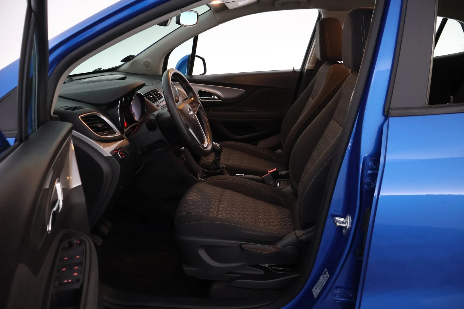 Car Image - 7z4MXQVU5fGw7WHg3NsXOK
